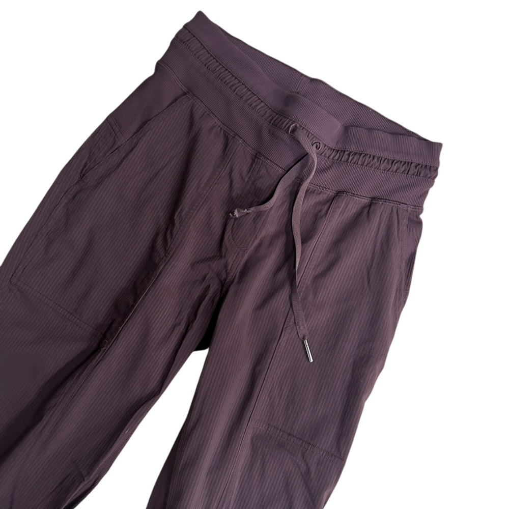 Lululemon Dance Studio Crop II, Size 2, Style W6APMS, Black Cherry
